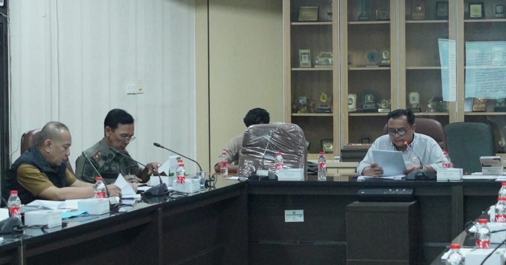 DPRD Karawang Susun Raperda Pengaturan Pelajar Bolos dan Tawuran