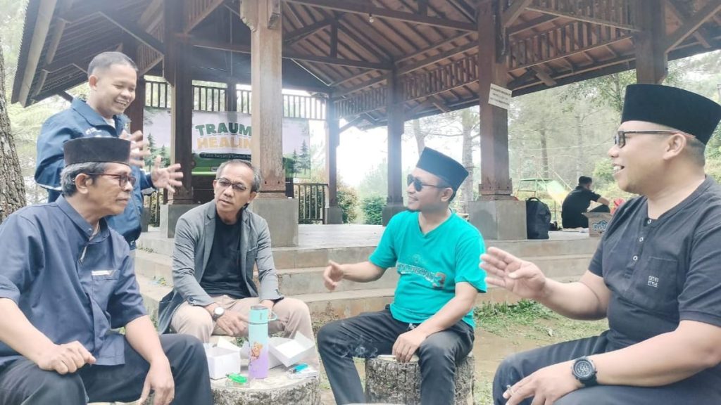 Anak Korban Kekerasan Seksual Bangkit dari Trauma Lewat Camping Bersama Tokoh Pesantren & Psikolog
