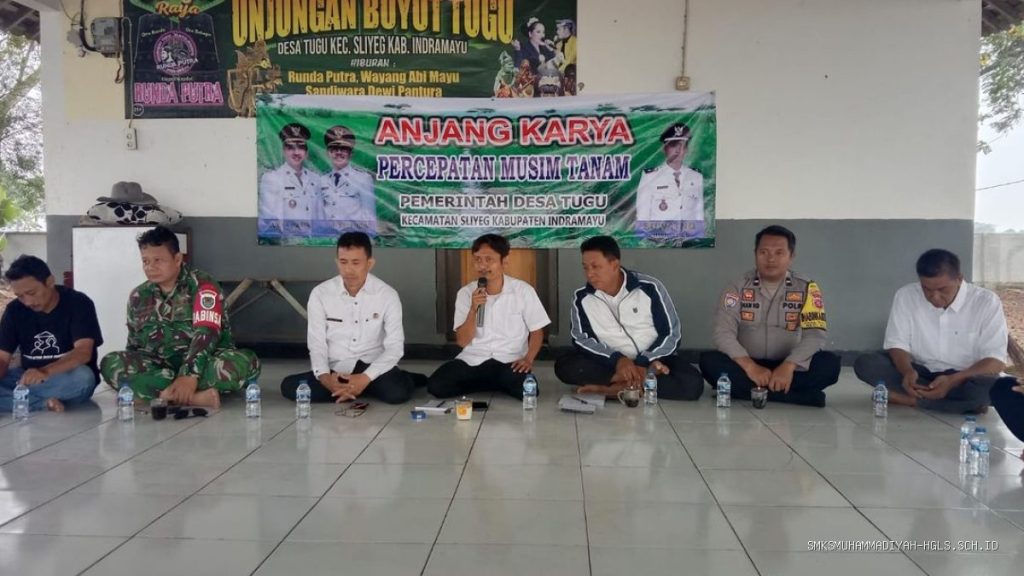 Babinsa Sliyeg dan Petani Tugu: Sinergi Percepat Tanam II 2026