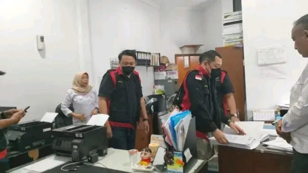 Digeledah Kejati Jabar: Kantor DPRD Indramayu Diduga Kasus Tunjangan Rp16,8 M