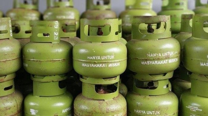Warga Haurgeulis & Gantar Menjerit, Gas LPG 3kg Langka di Haurgeulis, Indramayu Makin Parah!
