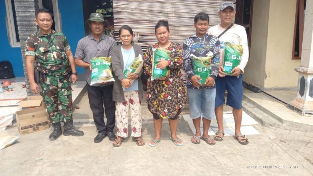 Gempur Pangan: Koptu Lukman Kawal Benih Inpari 32 HDB Cikedung
