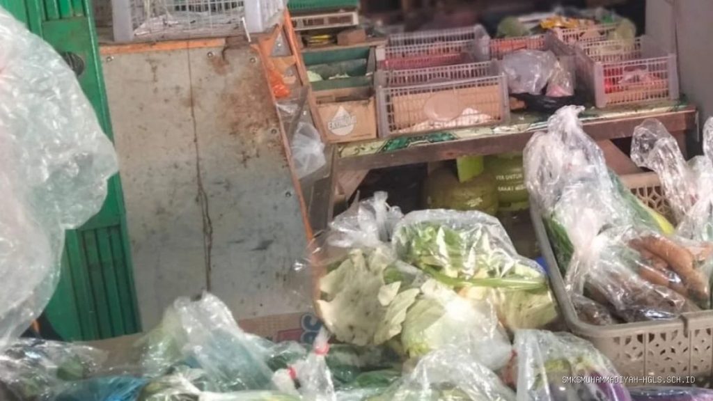 Harga Kebutuhan Pokok Stabil di Indramayu, Daya Beli Warga Terjaga