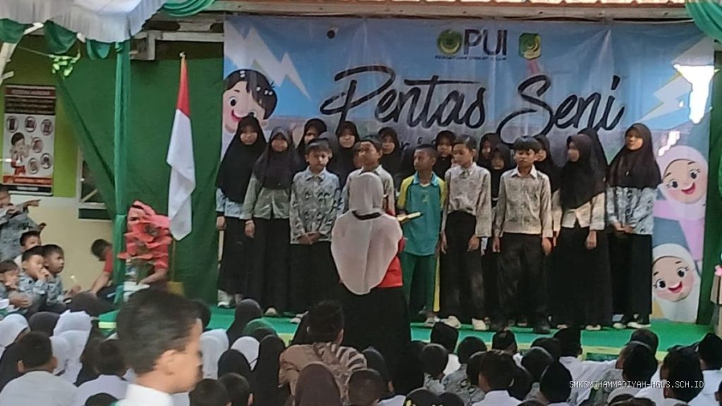 Pentas Seni SD PUI Haurgeulis Sambut Tahun Baru Islam Meriah