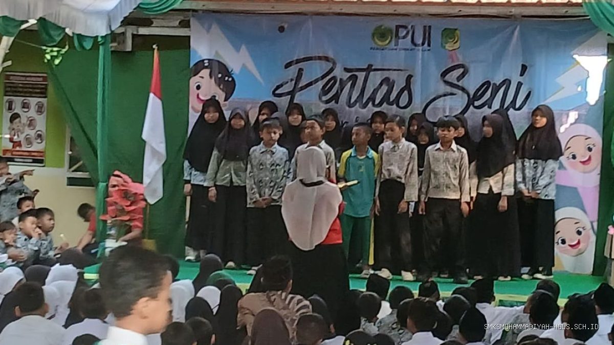 Pentas Seni SD PUI Haurgeulis Sambut Tahun Baru Islam Meriah