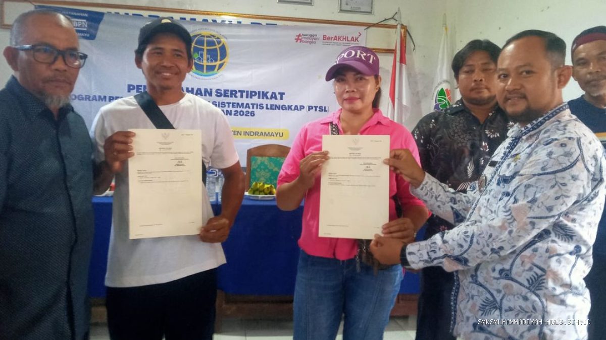 PTSL: Ratusan Sertipikat Dibagikan di Plosokerep, Warga Apresiasi