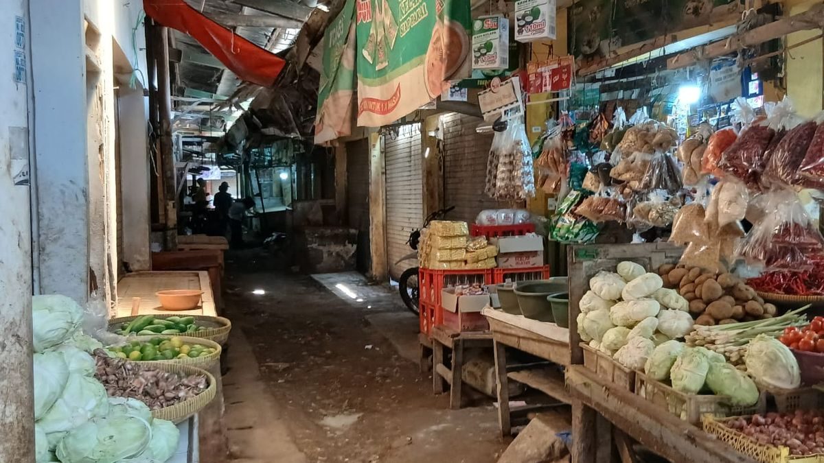 Rempah & Kacang Naik Harga: Rupiah Melemah di Pasar Baru Indramayu