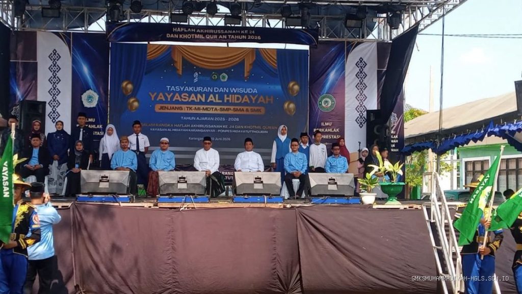 Ribuan Santri Meriahkan Haflah Akhirussanah Ponpes Hidayatuttholibiin