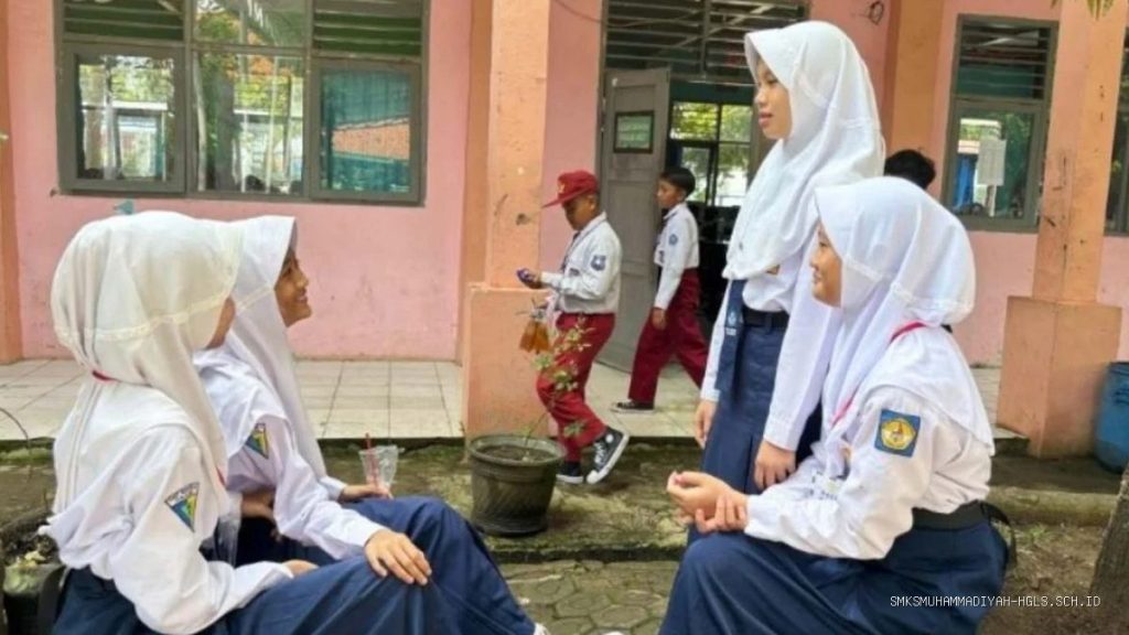Sekolah Swasta Mitra Disdik Jabar: Biaya Ditanggung Orang Tua (Selisih)
