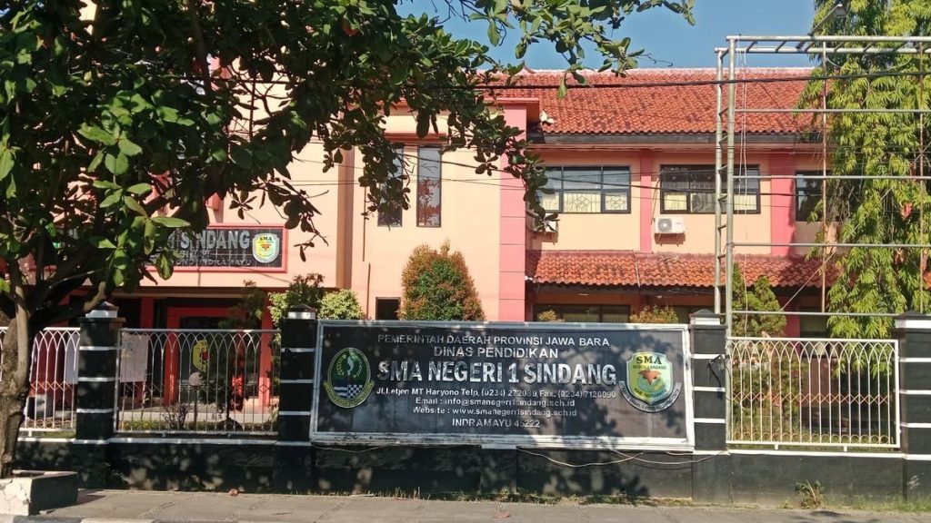 SMAN 1 Sindang Indramayu: Minat Tinggi Siswa Baru Tahun Ajaran Baru