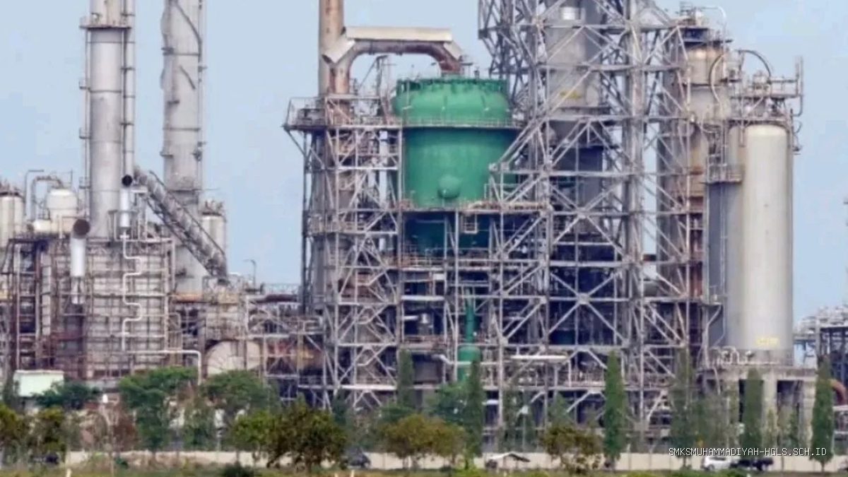 Balongan Indramayu: Benteng Cadangan Energi Nasional