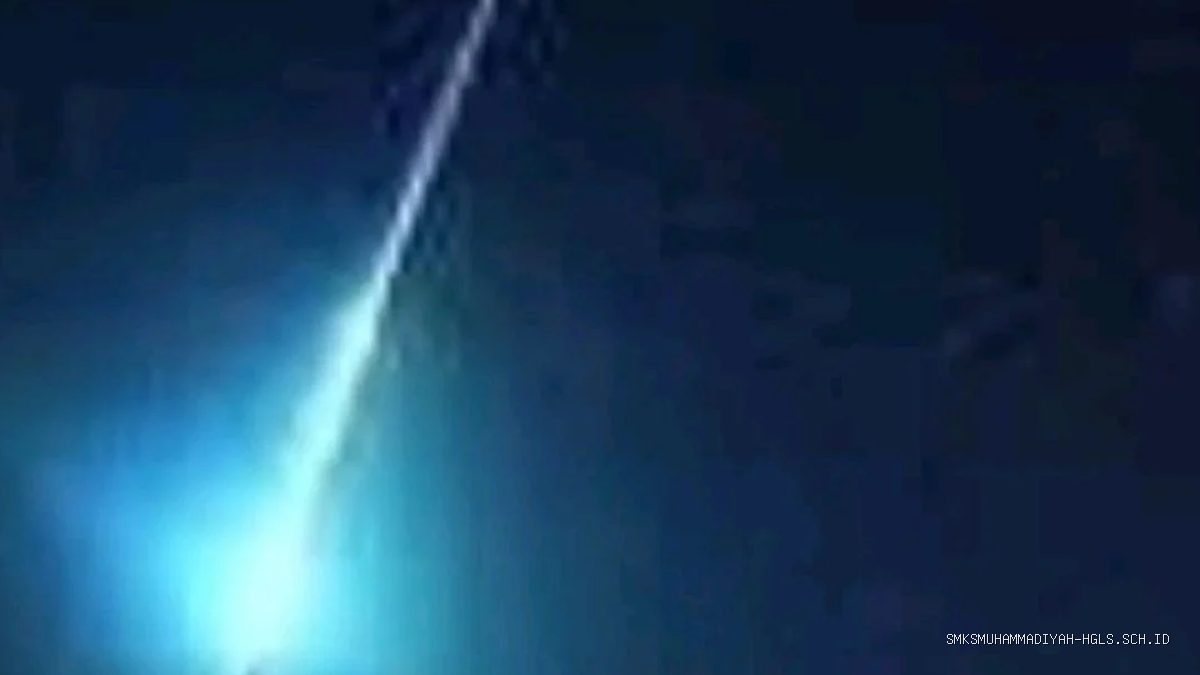 BRIN Ungkap Fenomena Cahaya Biru Indramayu-Cirebon: Bukan Meteor Besar
