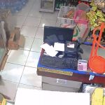 Curi Emas di BRI Link Tukdana Indramayu, Maling Terekam CCTV