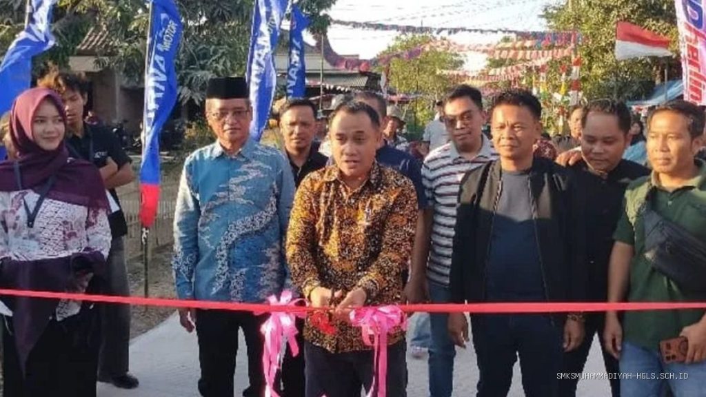 Jalan Beton di Desa Temiyang Indramayu Akhirnya Terwujud