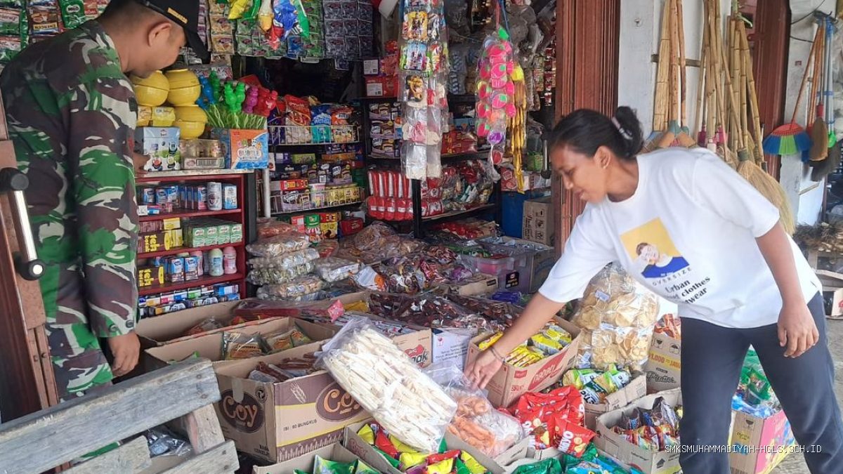 Koramil Krangkeng Pantau Pasar Singakerta: Harga Bawang & Daging Sapi Masih Tinggi