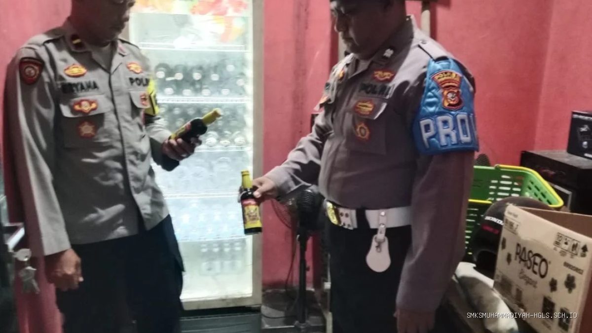 KRYD Polsek Kedokan Bunder: Puluhan Miras Disita di Indramayu