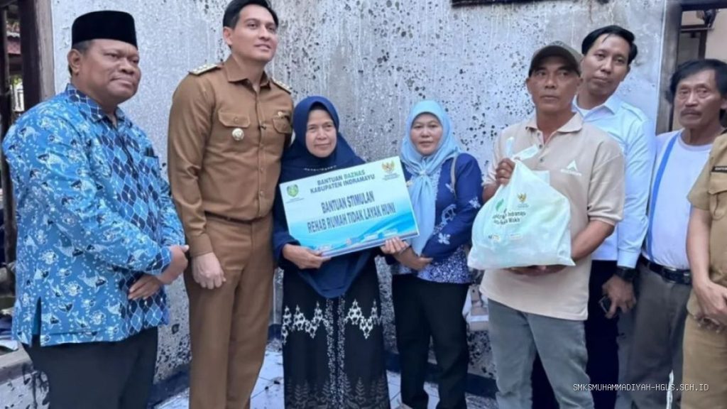 Lucky Hakim Tinjau Rutilahu: Bantuan Rehab & Sanitasi di 4 Kecamatan