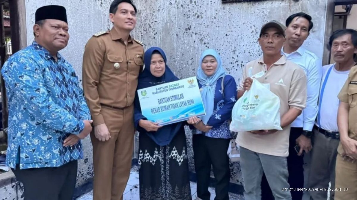 Lucky Hakim Tinjau Rutilahu: Bantuan Rehab & Sanitasi di 4 Kecamatan