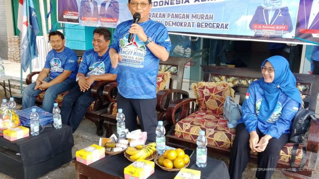 Pasar Murah HUT ke-25 Partai Demokrat Diserbu Warga Indramayu
