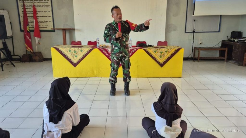 Sertu Muntaka Bekali 25 Anggota Paskibra Sukra Wawasan Kebangsaan