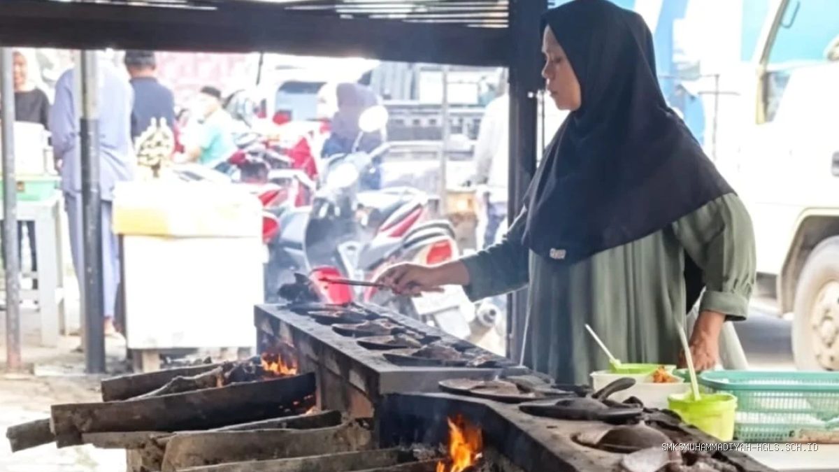 Surabi Gupak Karanganyar: Primadona Kuliner Indramayu, Rela Antri Cita Rasa Autentik