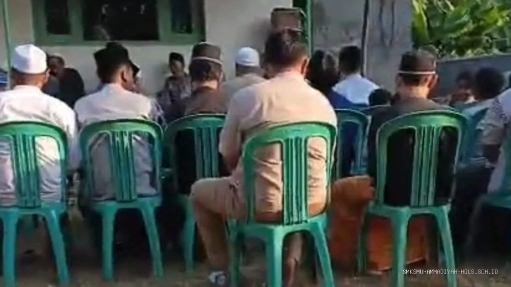 Tahlilan dan Doa Bersama di Desa Kaliwulu: Tradisi Warga Cirebon