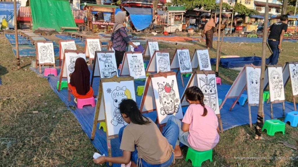 Wahana Melukis Styrofoam Haurgeulis: Magnet Baru Balita Hingga Lansia