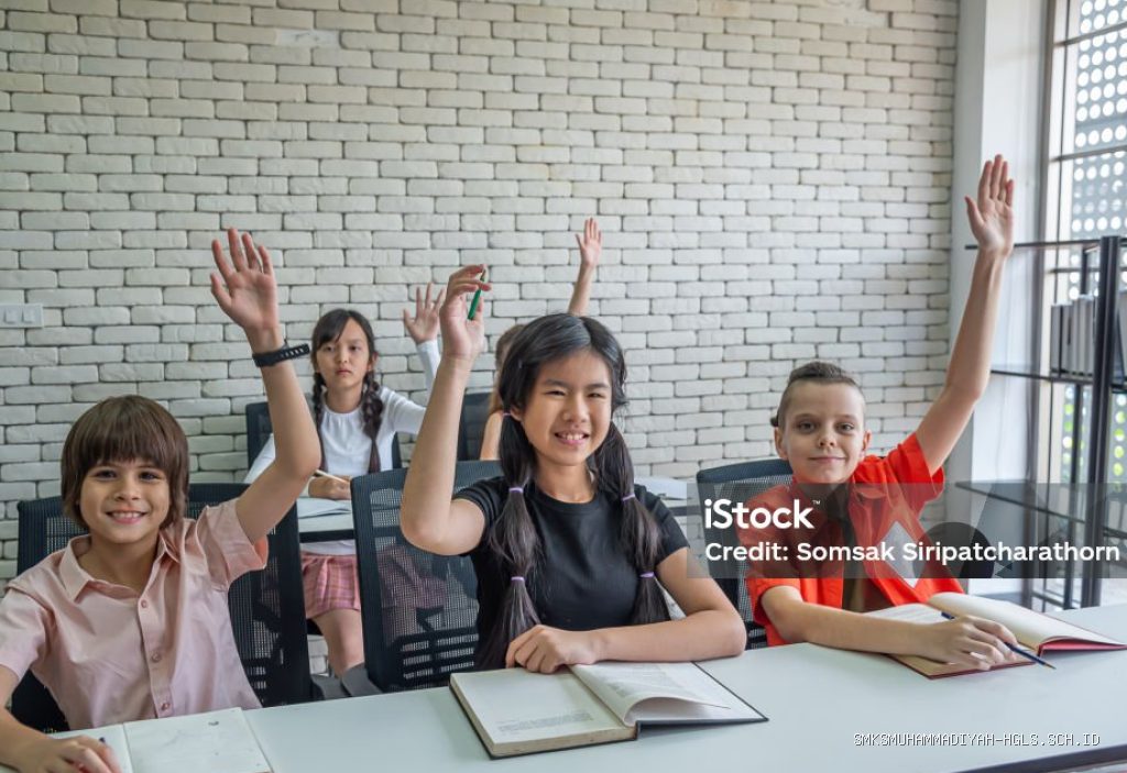 Photo by istockphoto.com - Etika Bertanya kepada Guru Saat Menghadapi Kesulitan Belajar