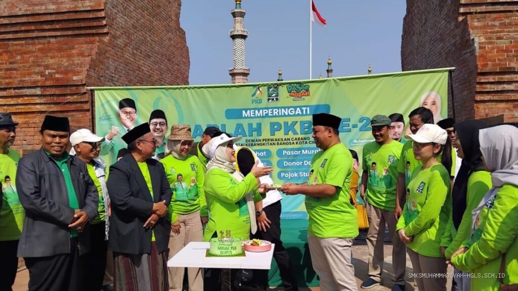 Harlah PKB ke-28 di Alun-Alun Kejaksan: Ribuan Massa Tumpah Ruah