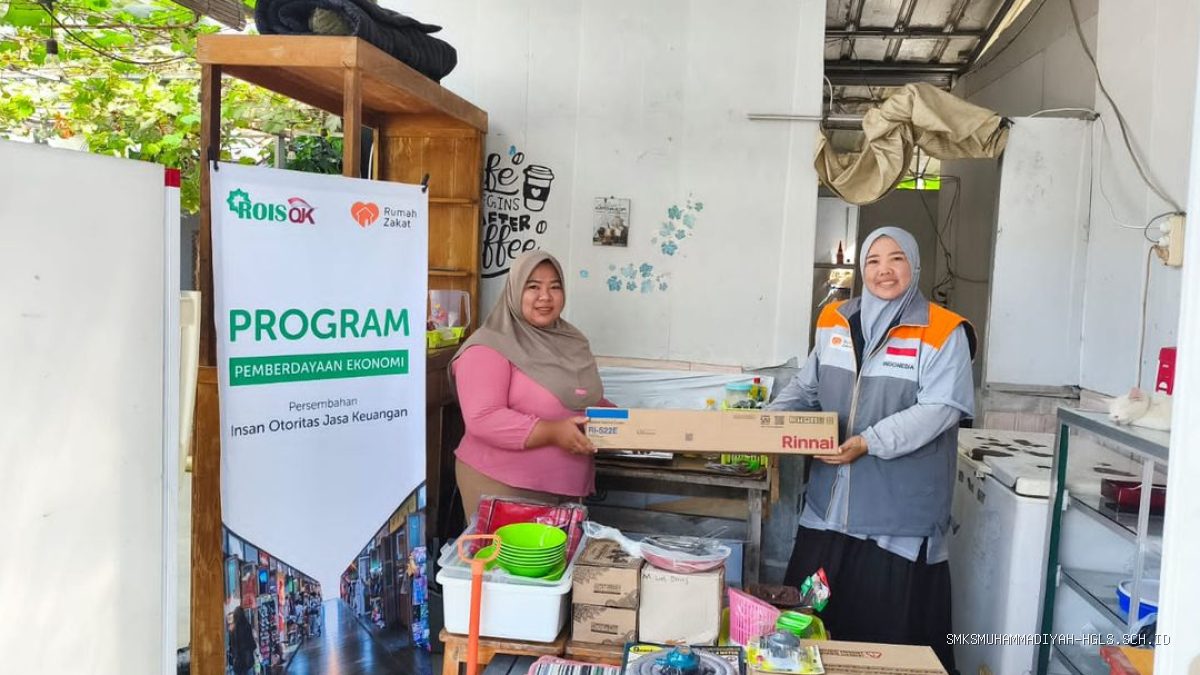 Rumah Zakat dan ROIS OJK Perkuat Ekonomi Lewat Modal Usaha