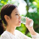 Cara Efektif Membiasakan Anak Minum Air Putih di Sekolah