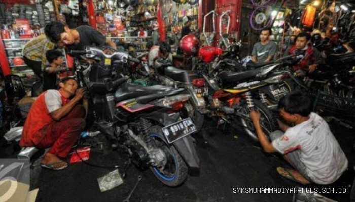 Cara Menulis Identifikasi Masalah di Laporan PKL Bengkel Resmi Sepeda Motor
