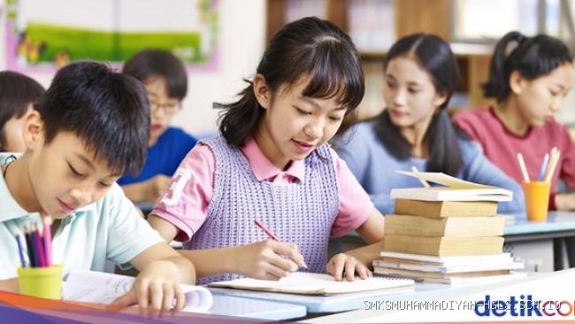 Photo by detik.com - Membangun Sikap Tanggung Jawab Anak Sejak Usia Sekolah