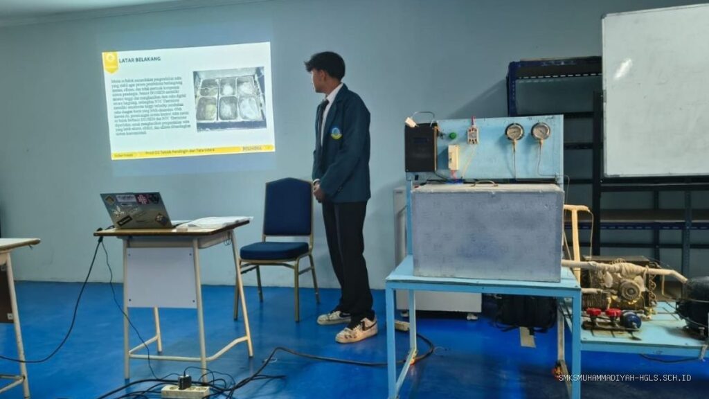 Polindra Optimalkan Kelulusan 100% Mahasiswa D3 TPTU Lewat Tugas Akhir