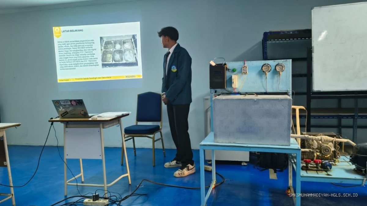 Polindra Optimalkan Kelulusan 100% Mahasiswa D3 TPTU Lewat Tugas Akhir