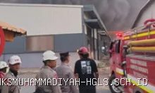 PT Food Packaging Jaya di Losarang Indramayu Terbakar, Upaya Pemadaman Berlangsung 6 Jam
