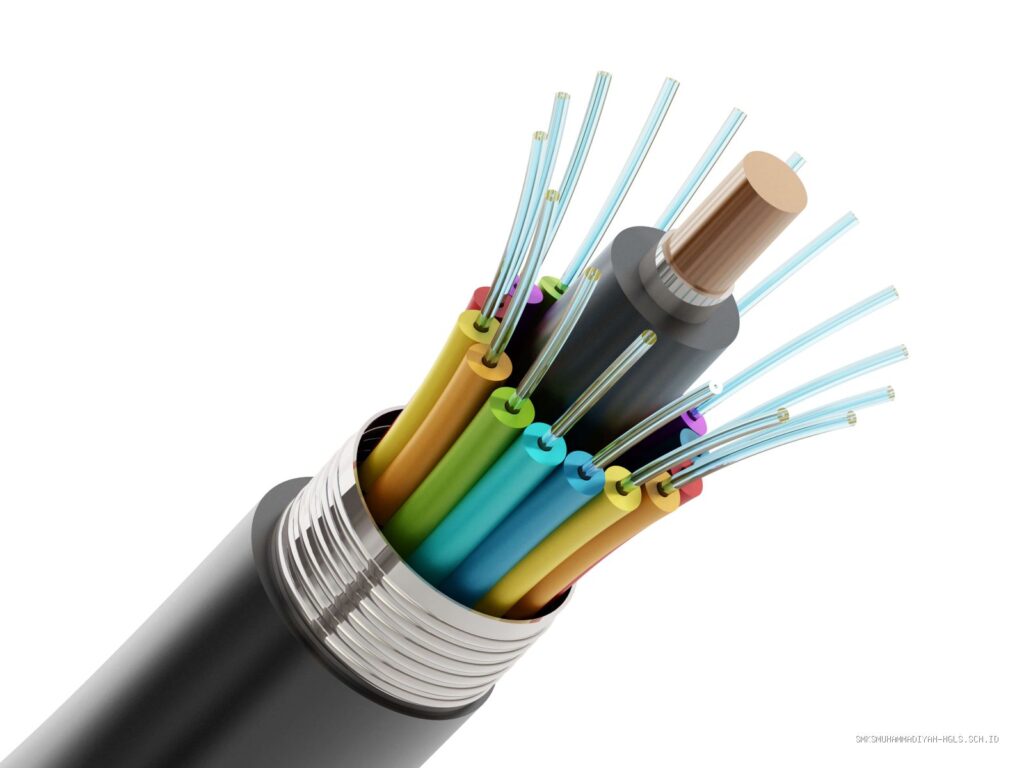 Langkah Pemasangan Kabel Drop Core Fiber Optic ke Kotak ODP Ujian TKJ